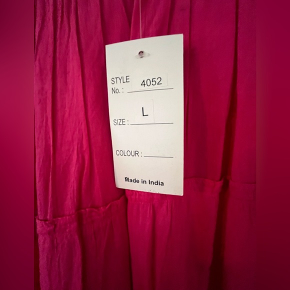 Pink Indian cotton skirt size L. Waist with slight stretch in band partial lined - Picture 2 of 3